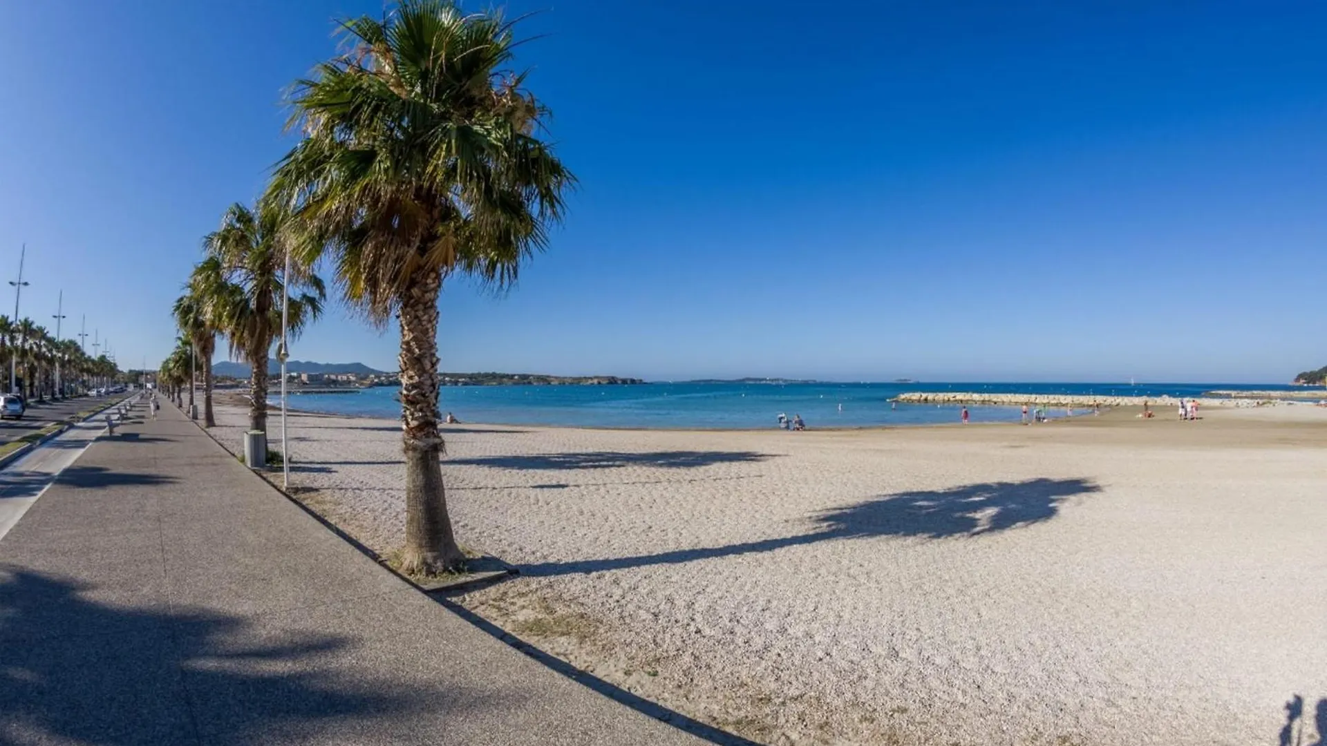 Charming House With Balcony Near Toulon Villa Six-Fours-les-Plages